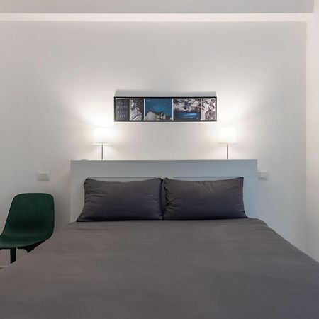 Bari Blue Apartment Bagian luar foto
