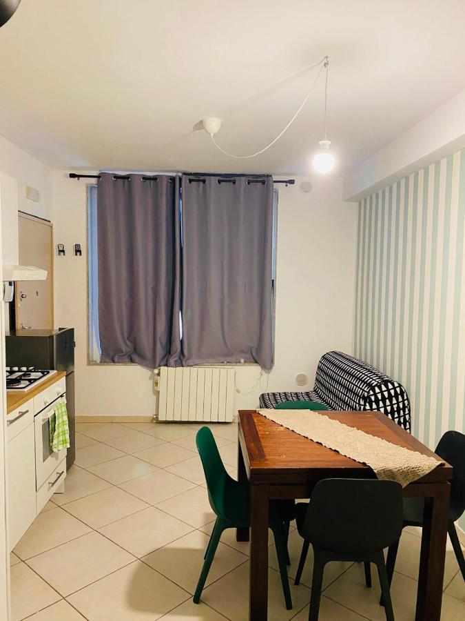 Bari Blue Apartment Bagian luar foto