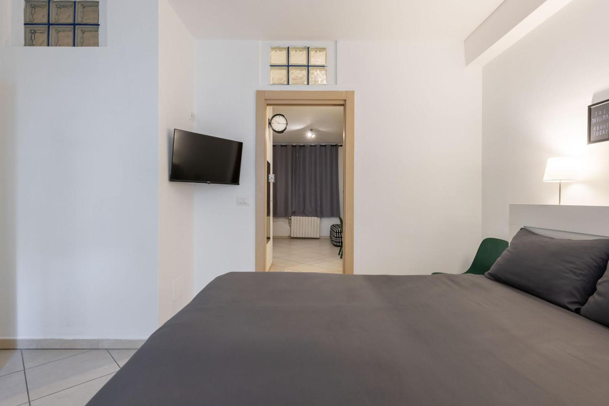 Bari Blue Apartment Bagian luar foto